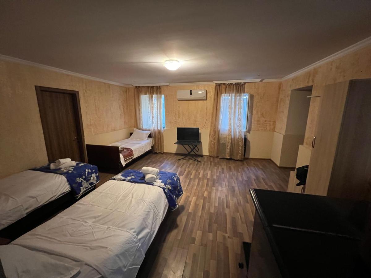 Cozy Apartment In The Centre Of كوتايسي المظهر الخارجي الصورة