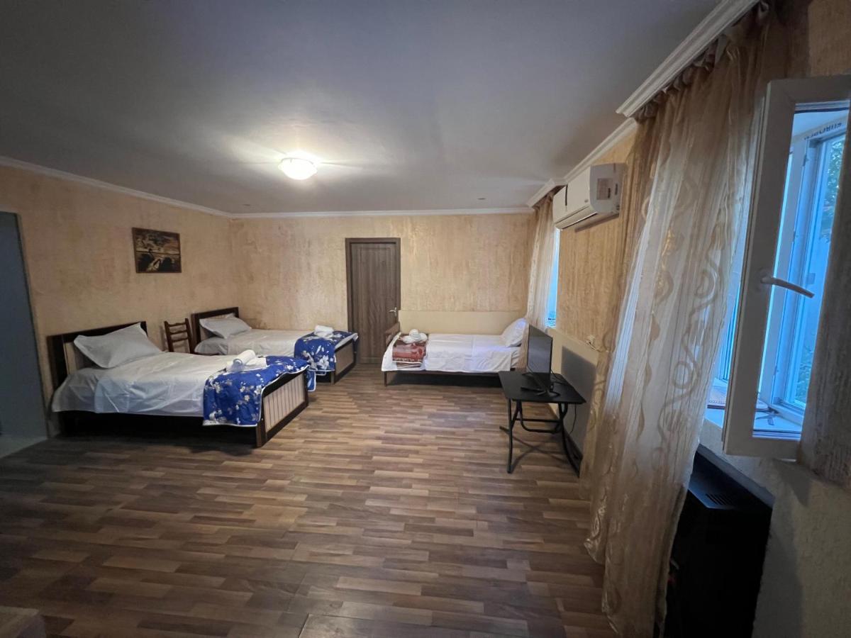 Cozy Apartment In The Centre Of كوتايسي المظهر الخارجي الصورة