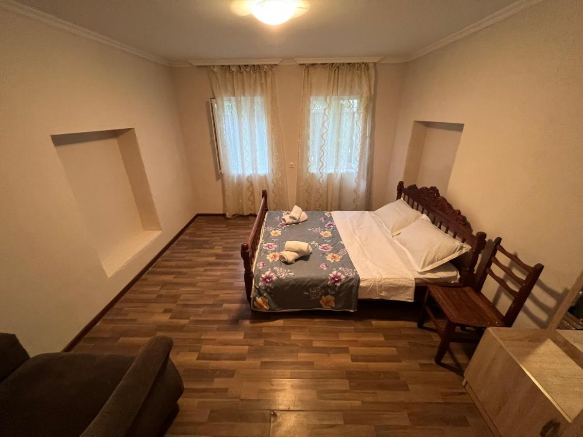 Cozy Apartment In The Centre Of كوتايسي المظهر الخارجي الصورة
